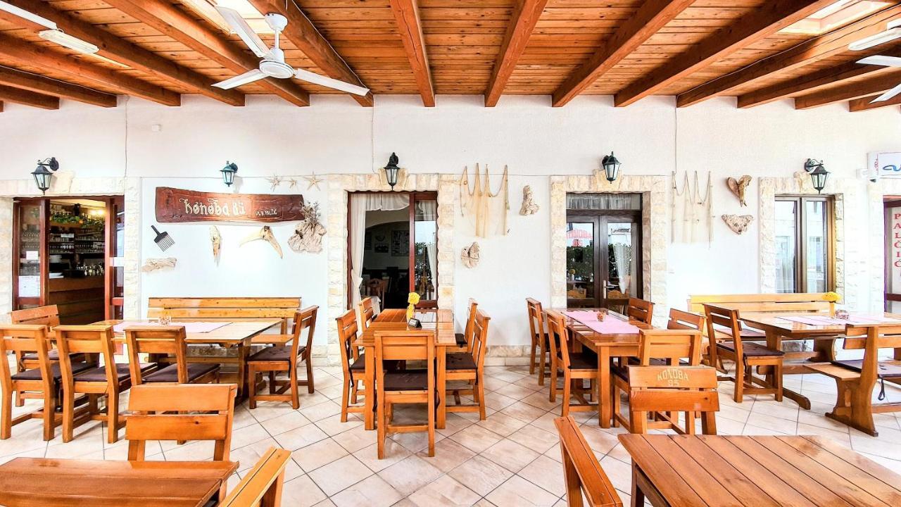 Villa Palcic Novalja Eksteriør bilde